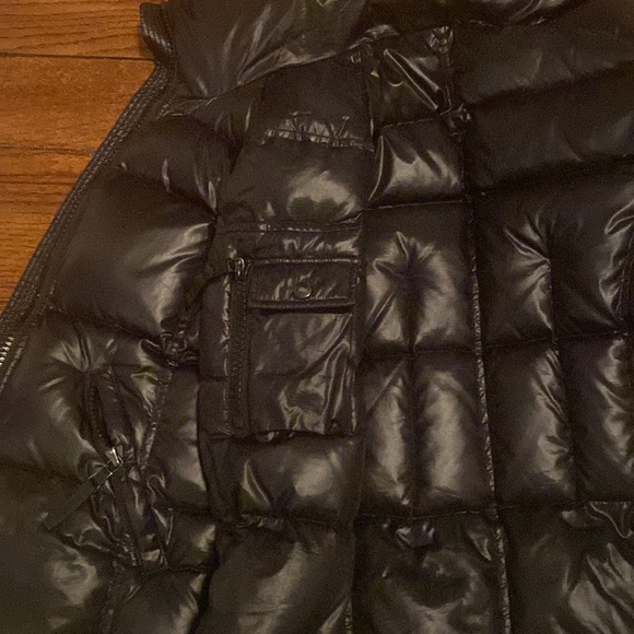 Black SAM Coat - Picture 5 of 5